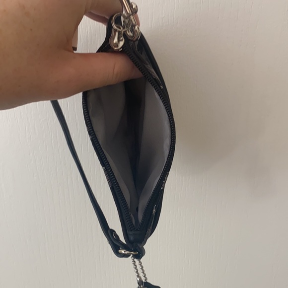 Coach wristlet - Picture 3 of 3